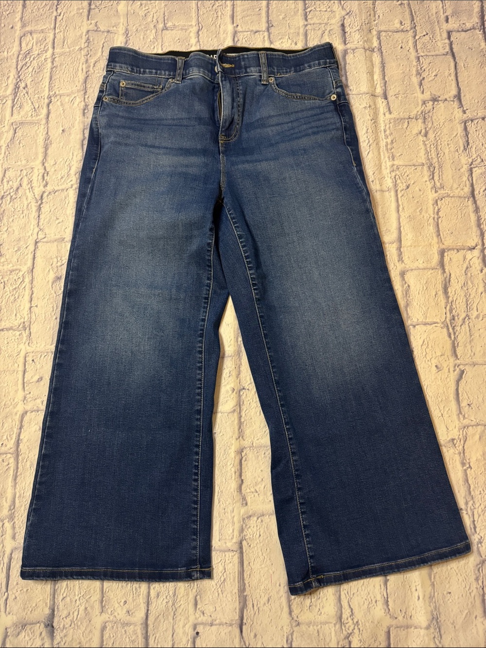 torrid Wide-Leg Jeans in Medium Blue Wash